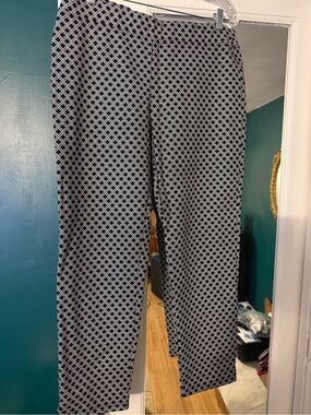 Nanette Lepore Black and White Geometric Print Pants